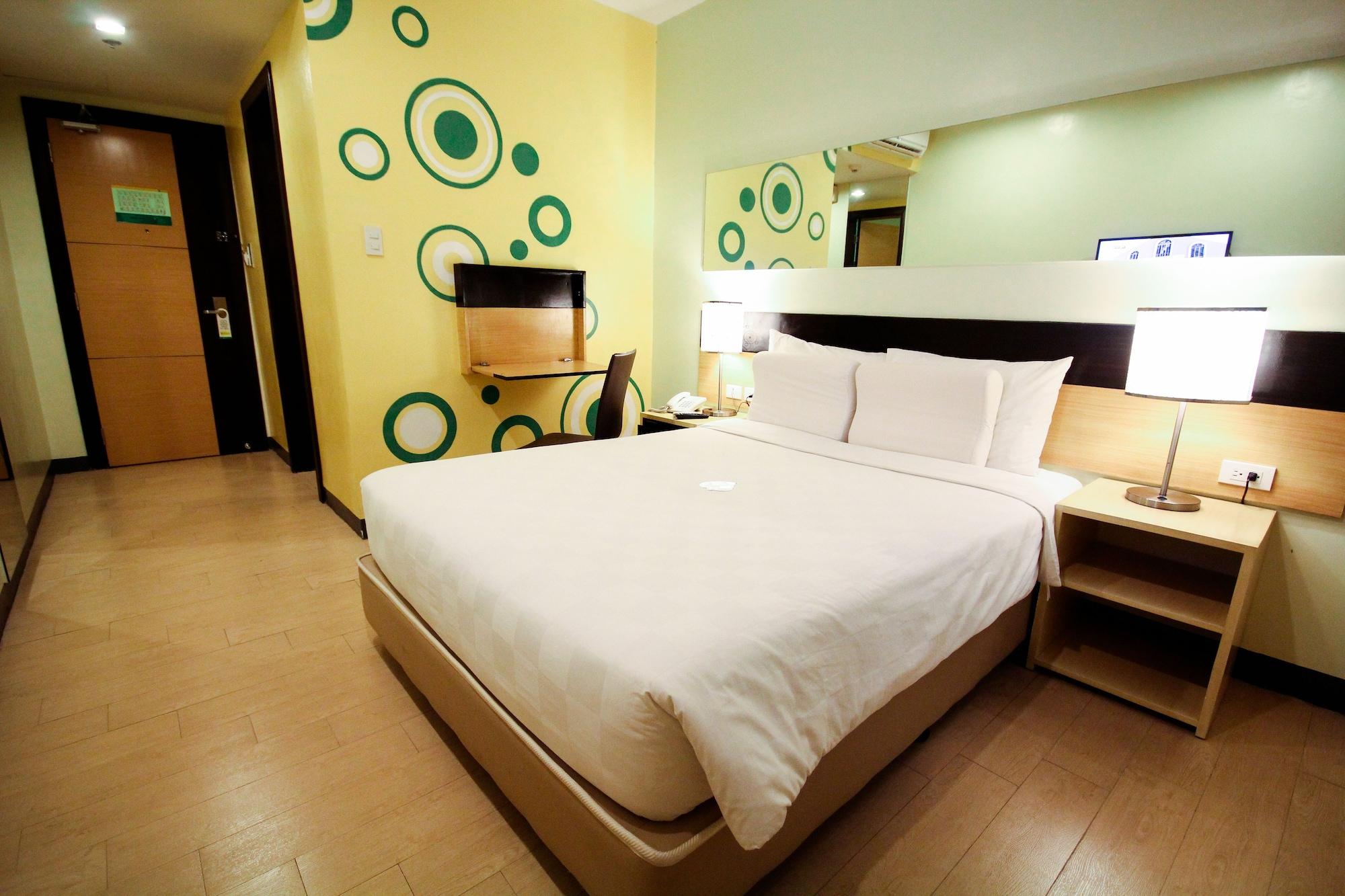 Go Hotels Iloilo Ngoại thất bức ảnh