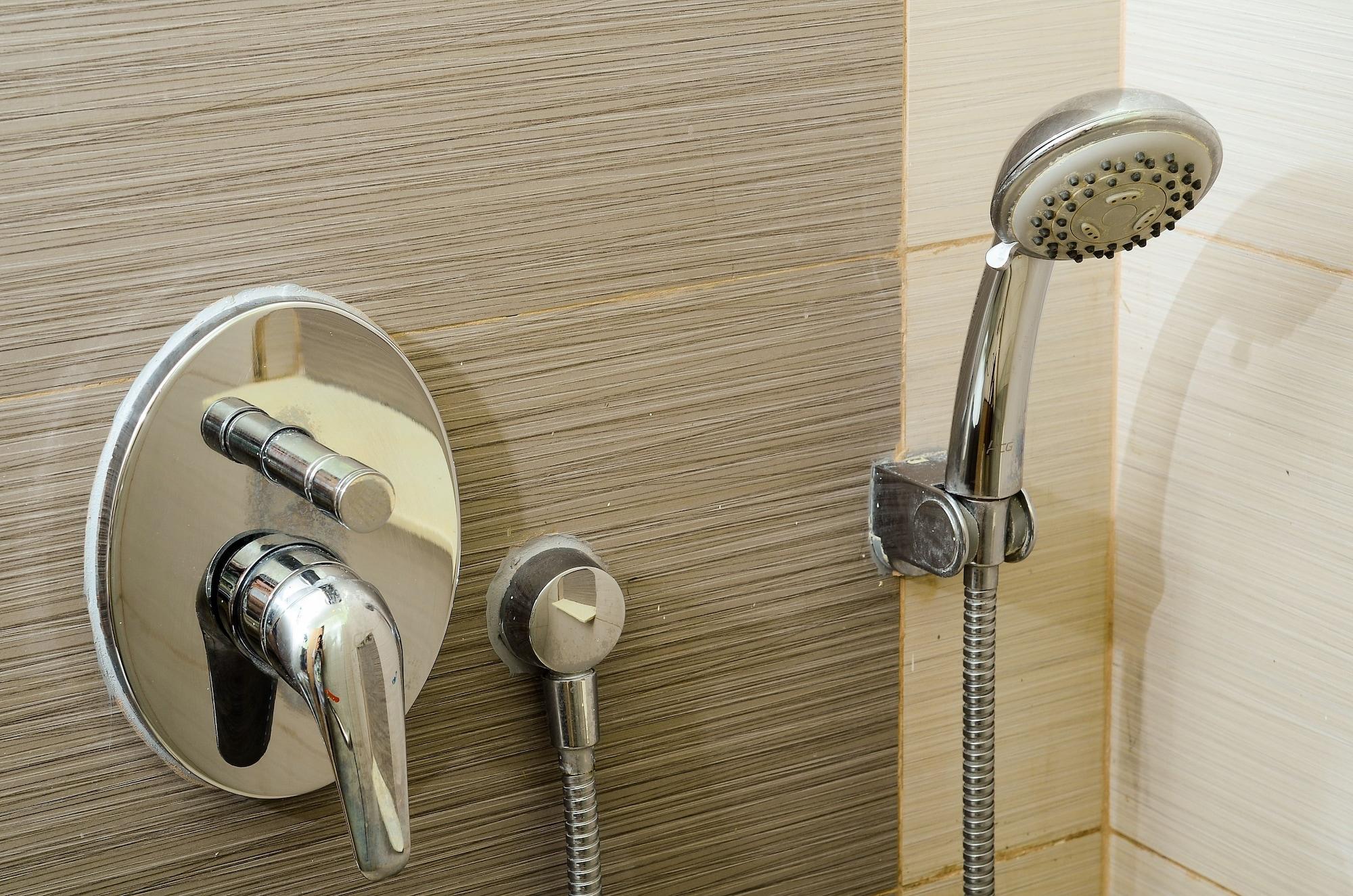Go Hotels Iloilo Ngoại thất bức ảnh