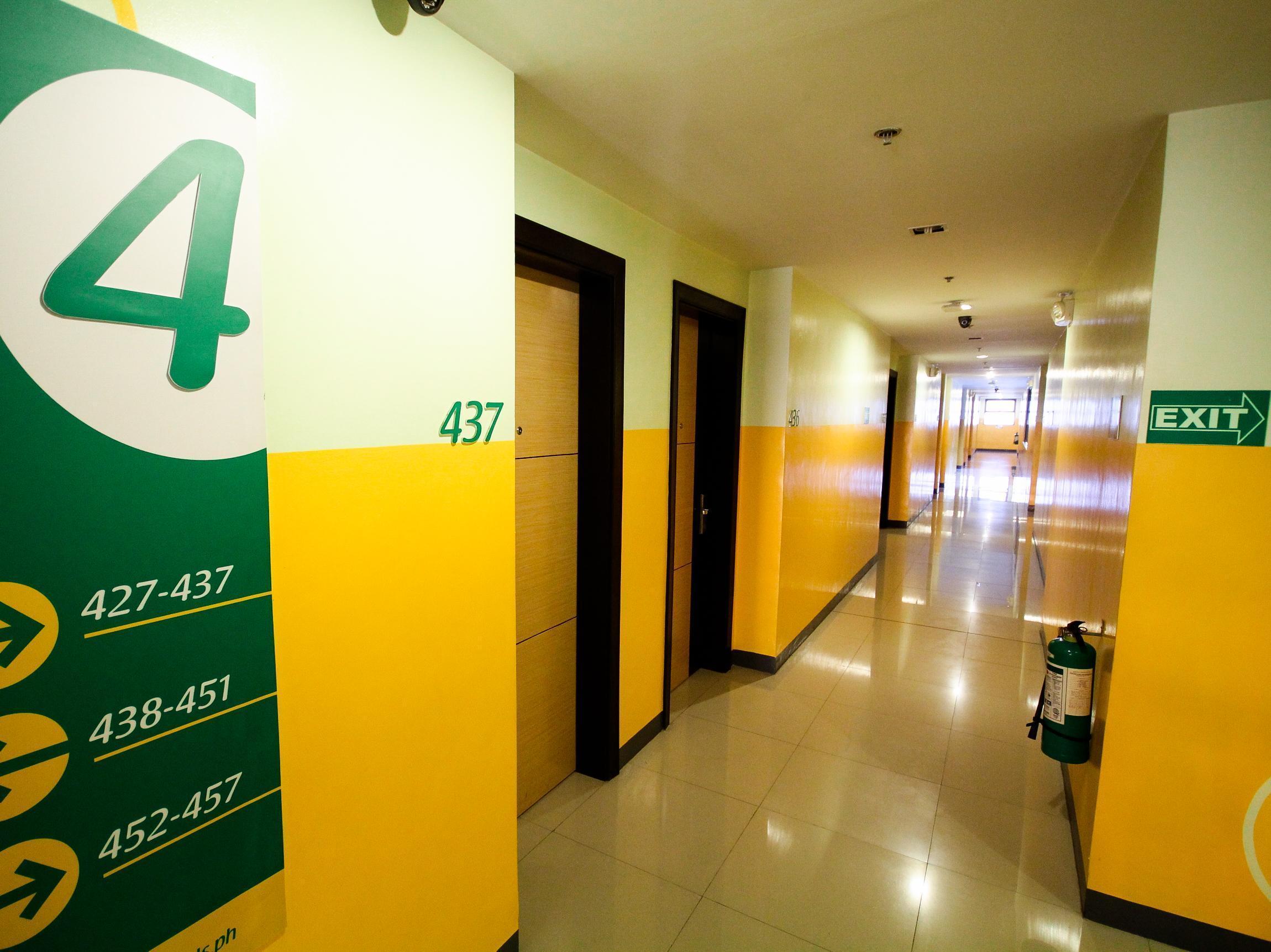 Go Hotels Iloilo Ngoại thất bức ảnh
