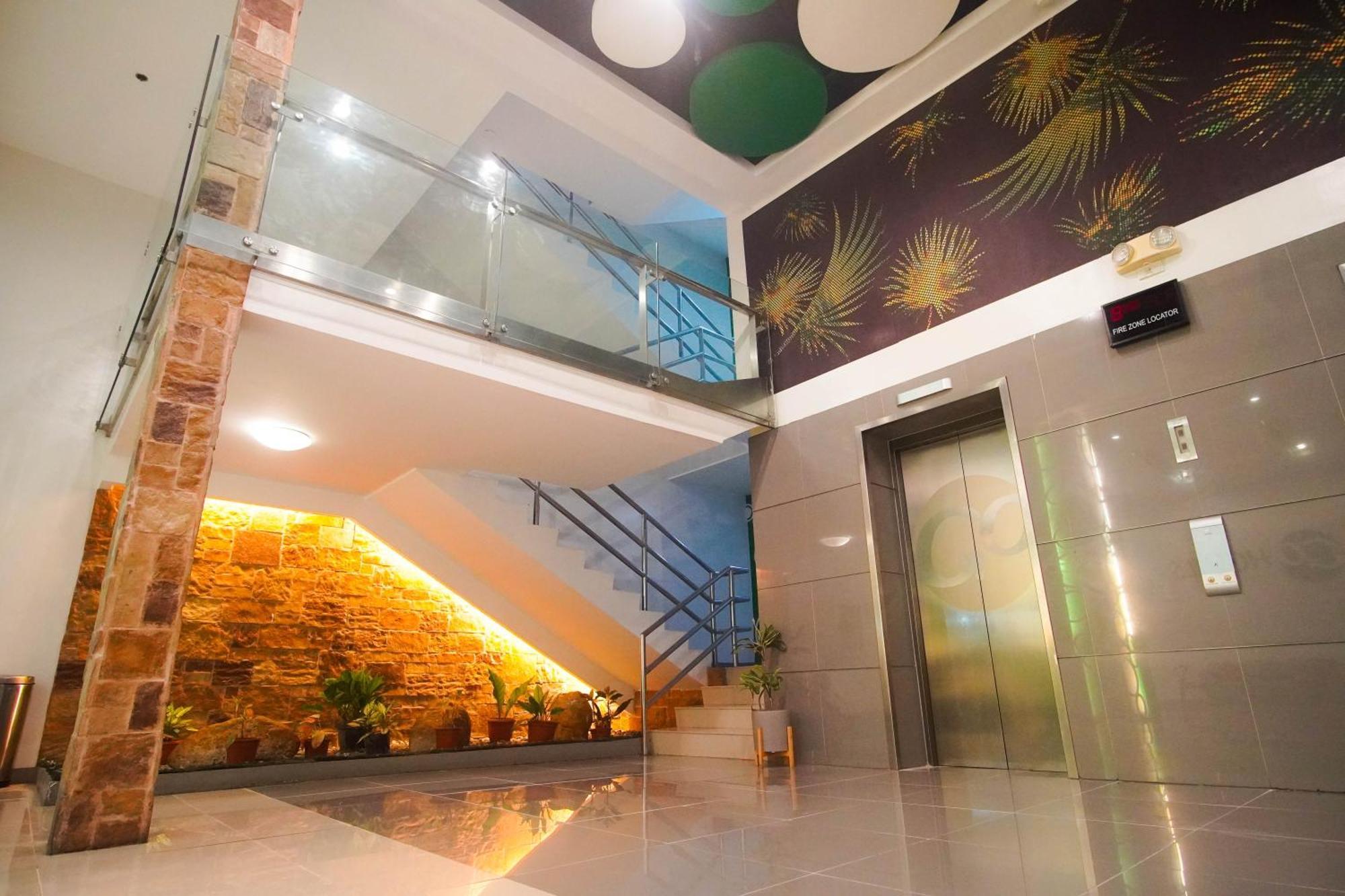 Go Hotels Iloilo Ngoại thất bức ảnh