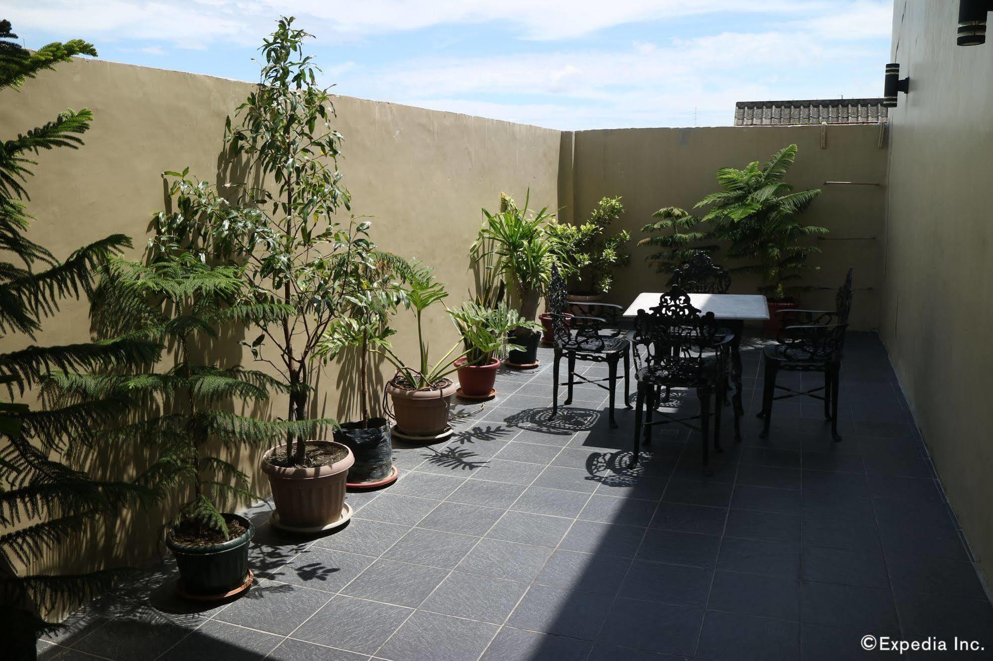 Go Hotels Iloilo Ngoại thất bức ảnh